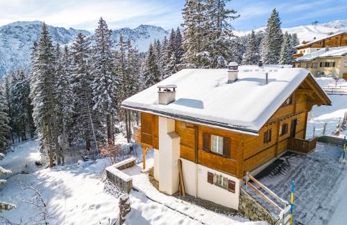 Arosa Ski Chalet | Chalet Soldanella by Arosa Holiday