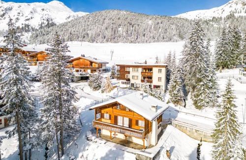 Arosa Ski Chalet | Chalet Soldanella by Arosa Holiday
