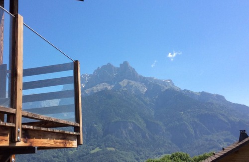 Sallanches Ski Chalet | Chalet Spa (sauna- jacuzzi) breathtaking Mont Blanc view