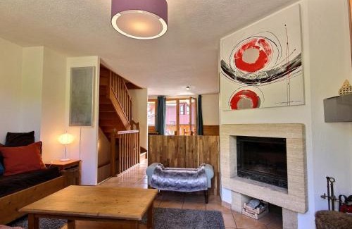 Plagne Soleil Ski Chalet | Chalet spacieux sur les pistes avec cheminée et WiFi - FR-1-455-242