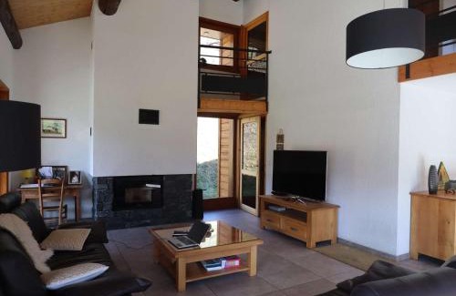 Beaufort Ski Chalet | Chalet spacieux 3 étages, cheminée, garage, pour 6 pers, Arêches-Beaufort - FR-1-342-316