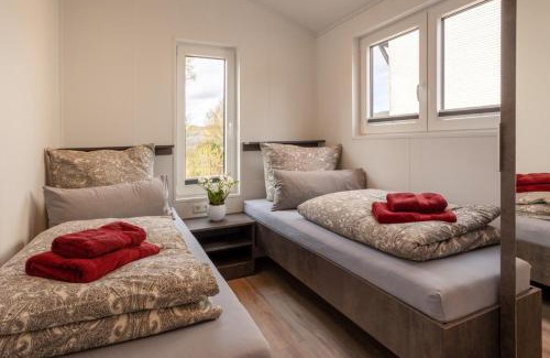 Hillesheim House | Chalet Stadtmauer I Terrasse I Seeblick I Wandern