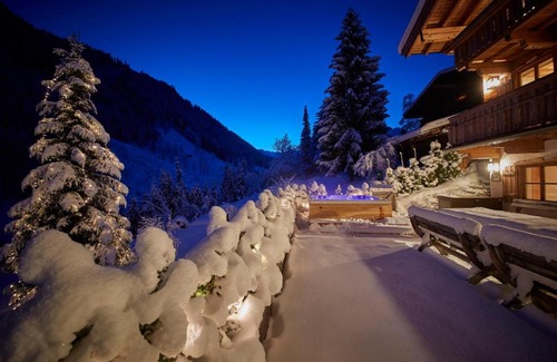 Kolling Ski Chalet | Chalet Tannenbaum