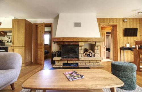 Les Houches Ski Chalet | Chalet Tannuaz - 4 Bedrooms - Quiet area - By Cozee Rentals