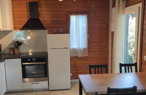 Gujan-Mestras Ski Chalet | Chalet Totalement Rénové - 4 Pers