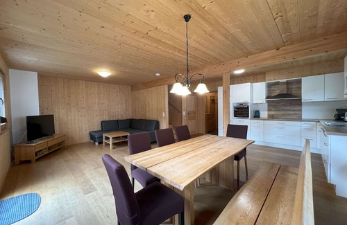 Altaussee Ski Chalet | Chalet Tressenstein | Sauna | Kitchen | Parking