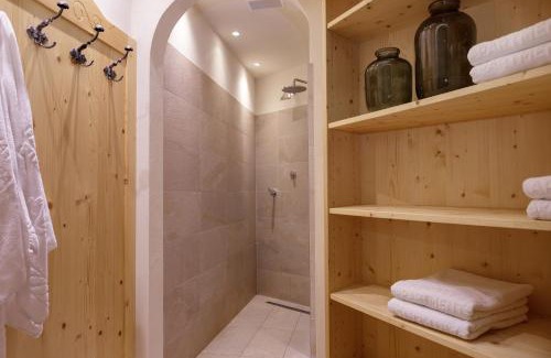 Valdaora di Sopra Ski Chalet | Chalet Tyrolian Apartments - by Familiaris