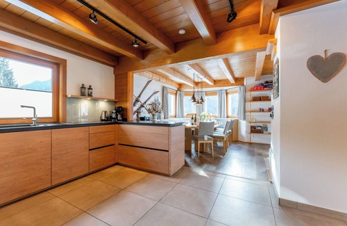 Viehhofen Ski Chalet | Chalet with breathtaking views and large terrace