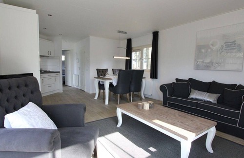 Belfeld House | Chalet with 2 bedrooms and a terrace