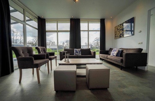 Municipality of Echt-Susteren House | Chalet with 4 bedrooms and terrace