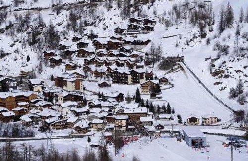 Les Brevieres Ski Chalet | Chalet Zanskar - Chalet 5 - 180m2 - 6 chambres, 6 salles de bain, jacuzzi MAE-3407
