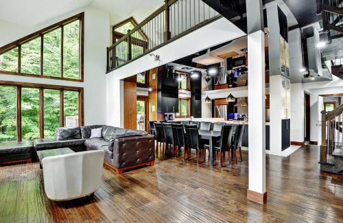 Stoneham Ski Chalet | Chalets Alpins -11 Chemin des Montagnards