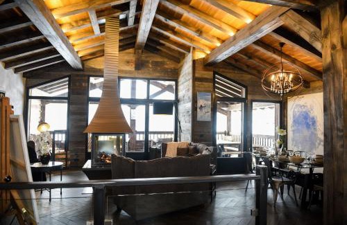 Chamonix-Mont-Blanc Ski Chalet | Chalets Grands Montets