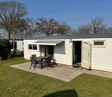 Burgh-Haamstede Apartment | Chalets Vakantiepark Schouwenduin
