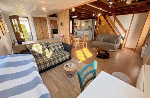 Merville-Franceville-Plage Ski Chalet | Chaleureux chalet à 3 minutes à pied de la mer - Parking gratuit