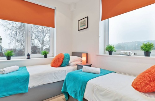 Lewes Apartment | Chalk Cliff panoramic view apartment