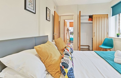 Lewes Apartment | Chalk Cliff panoramic view apartment