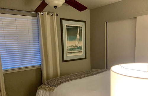 Santa Rosa Cottage | Chalk Hill Cottage Wine Country Getaway/Quiet Vineyard View
