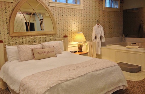 Lee Bed & Breakfast | Chambery Inn