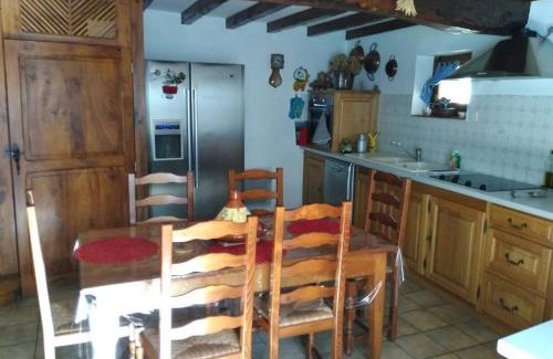 La Rochette House | CHAMBRE A LA CAMPAGNE - CHARENTE