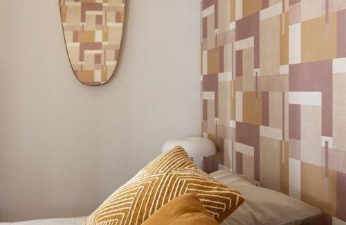 Le Bouscat House | Chambre Art déco