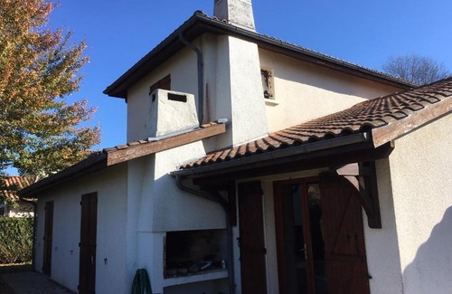 Pessac House | Chambre Calme meublé proche aéroport rocade