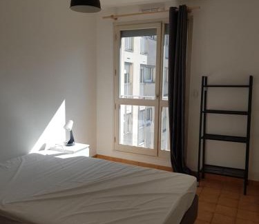 Haussonville-Blandan-Mon Desert-Saurupt House | Chambre calme privée avec lit double en Colocation
