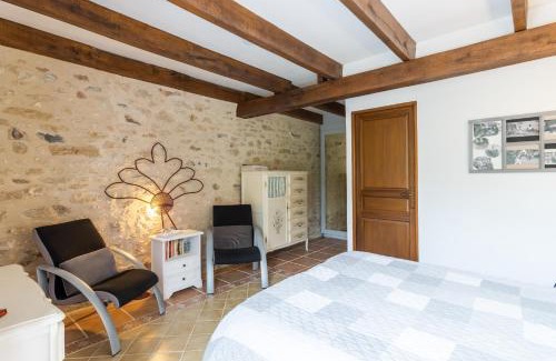 Auriac-du-Perigord Bed & Breakfast | Chambre Chardon