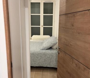 Saint-Germain-en-Laye House | Chambre chez habitant Douche WC privés - calme - terrasse