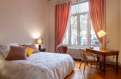 Villeneuve-sur-Lot House | Chambre cosy Blche1- Centre-Ville