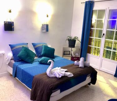 Cuxac-dʼAude House | Chambre Coté Terre & Coté Mer
