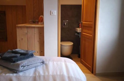 Saulxures-sur-Moselotte Bed & Breakfast | chambre d'hôtes nos racines (chez Muriel et Philippe)