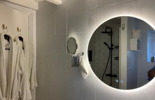 Gordes Bed & Breakfast | Chambre d'hôtes chez Maguy B-Villa Makeire