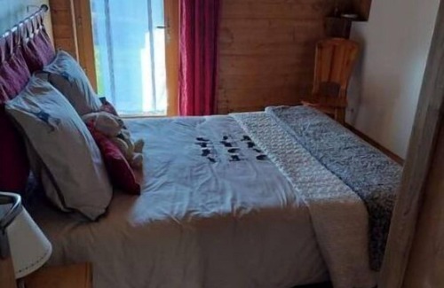 Verchaix Bed & Breakfast | Chambre D'hôtes Dans Chalet Face à la Montagne