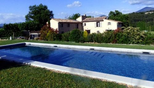 Malaucene Bed & Breakfast | Chambre d'hôtes du Mas de Longuefeuille