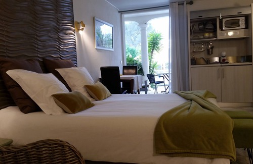 Boulouris-sur-Mer House | Chambre d'hôtes La Potinière