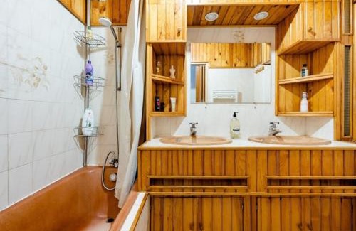 Pierrefitte-sur-Seine House | Chambre d'hôte chez Marie-Jeanne
