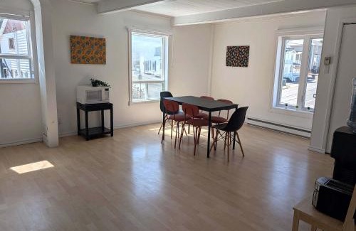 Pohenegamook House | Chambre du Loup-Malsom-Wolf