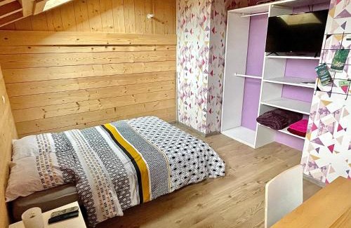 Lamoura House | Chambre privée au pied des pistes - Chambre chez l'habitant - ChaletNelda com