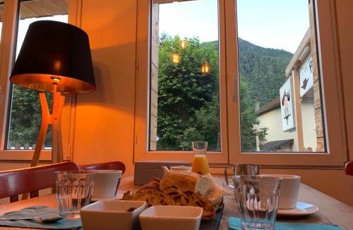 Auzat Bed & Breakfast | Chambre Verdaguere