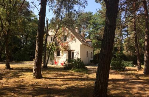 Noisy-sur-Ecole Bed & Breakfast | Chambres au coeur du Massif des Trois Pignons