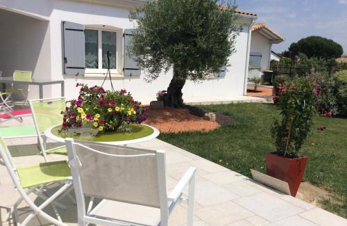 Saint-Palais-sur-Mer Bed & Breakfast | Chambres d'Hôtes Aube de Lune