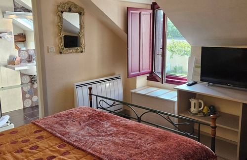 Coudray Hotel | Chambres d'hôtes L'AMPHITRYON