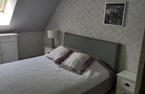 Cerans-Foulletourte House | Chambres doubles et dortoir
