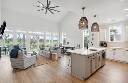 Edisto Island House | Champagne and Sunsets