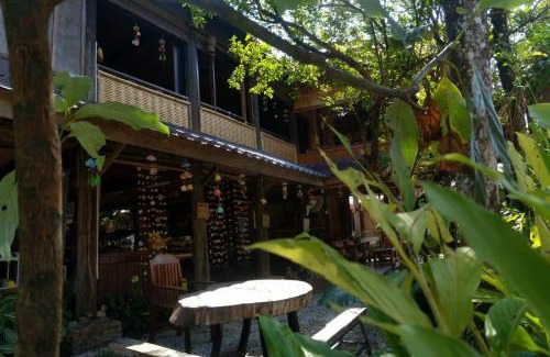 Vang Vieng Hotel | Champalao The Villa