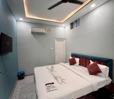 Sigra Hotel | Chandra Residency Banaras