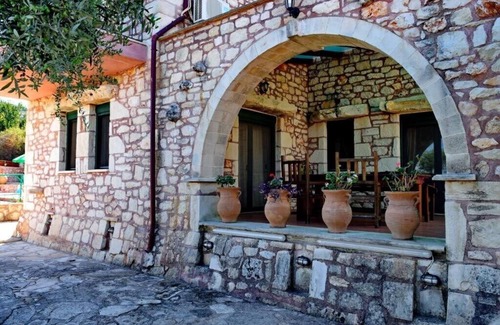 Gavalochori House | Chania's Diamond - Villa Kyriakos w/Private Pool