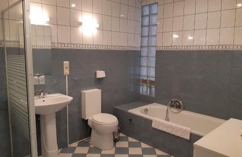 Halleux Bed & Breakfast | Chanteloup, Maison d'hotes - Halleux