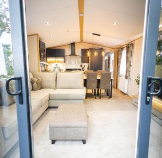 Mudeford House | Chantry Lodge